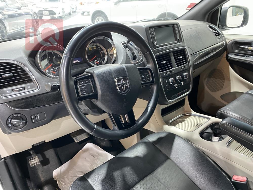 Dodge Caravan